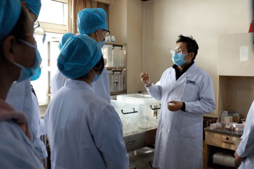 2021級(jí)中西醫(yī)臨床醫(yī)學(xué)專業(yè) 華佗班 在北京中醫(yī)藥大學(xué)第二臨床醫(yī)學(xué)院參觀學(xué)習(xí)