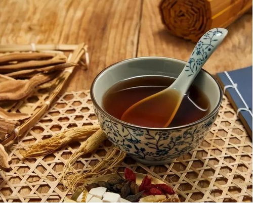 為什么不能長期喝中藥？醫(yī)生解析潛在不良影響